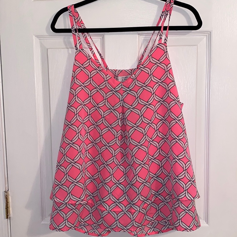 Crown & Ivy Top